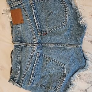 Levi's high rise shorts size 30